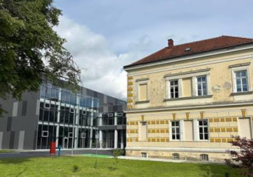 Sadnja cvijeća u Poljoprivredno – prehrambenoj školi